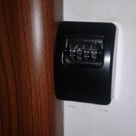 דירה Center - 24 H Contactless Self Check-in, No Smoking, Free Bottled Water, Coffee And Tea קושאלין