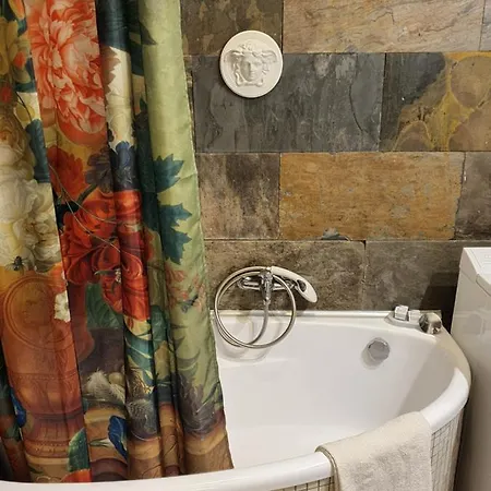 Center - 24 H Contactless Self Check-in, No Smoking, Free Bottled Water, Coffee And Tea דירה